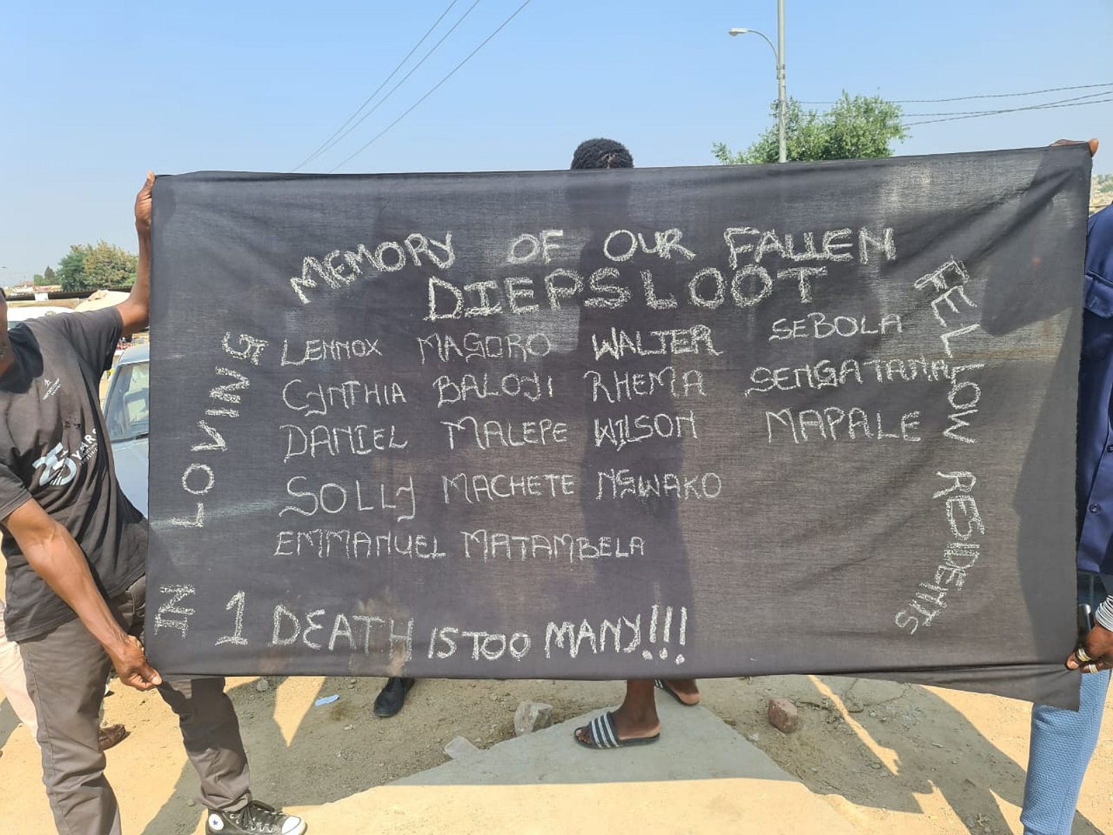 ramaphosa-snubs-diepsloot-residents-scrolla-africa