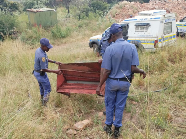 16 arrested in Limpopo for illegal mining - Scrolla.Africa