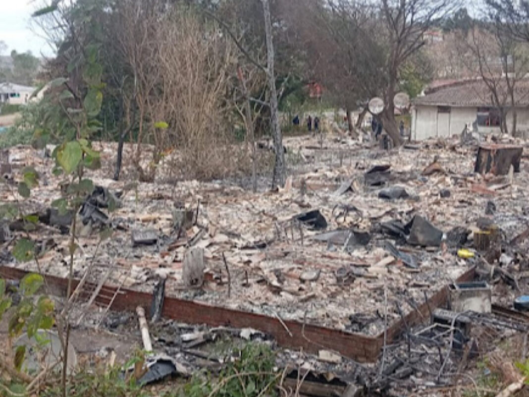 Couple's fight leaves 52 families homeless after fire destroys hostel ...