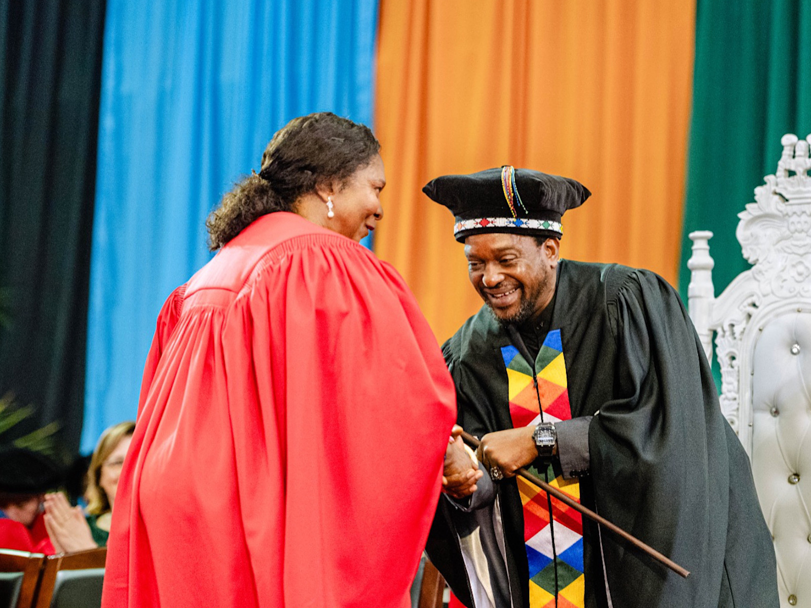 zulu-queen-crowned-with-doctorate-at-age-75-scrolla-africa