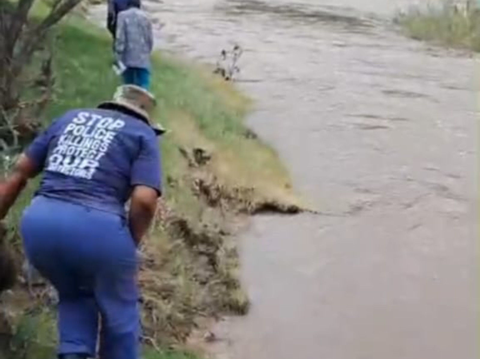 Heavy rain stops search for Nquthu cattle herder swept away by river ...