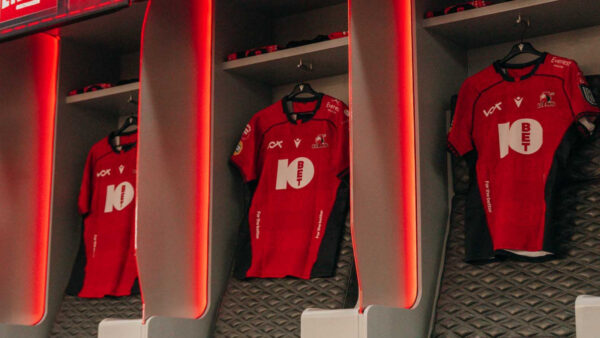 Umdlali wamaLions ushone ehhotela leqembu eFrance